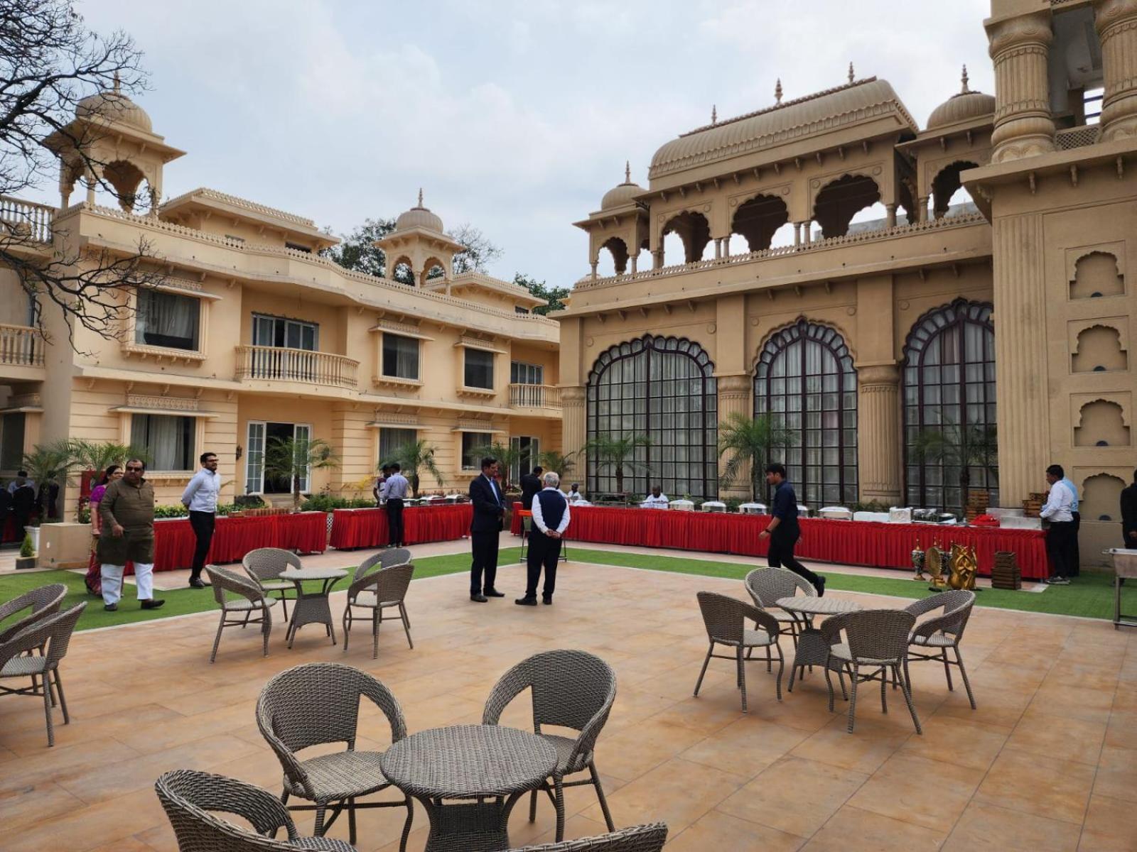 Raj Vilas Resort Дханбад Экстерьер фото